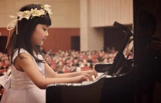 (育儿百科）《致我们终将逝去的青春》好看吗？影片大学部分出彩收尾略仓促